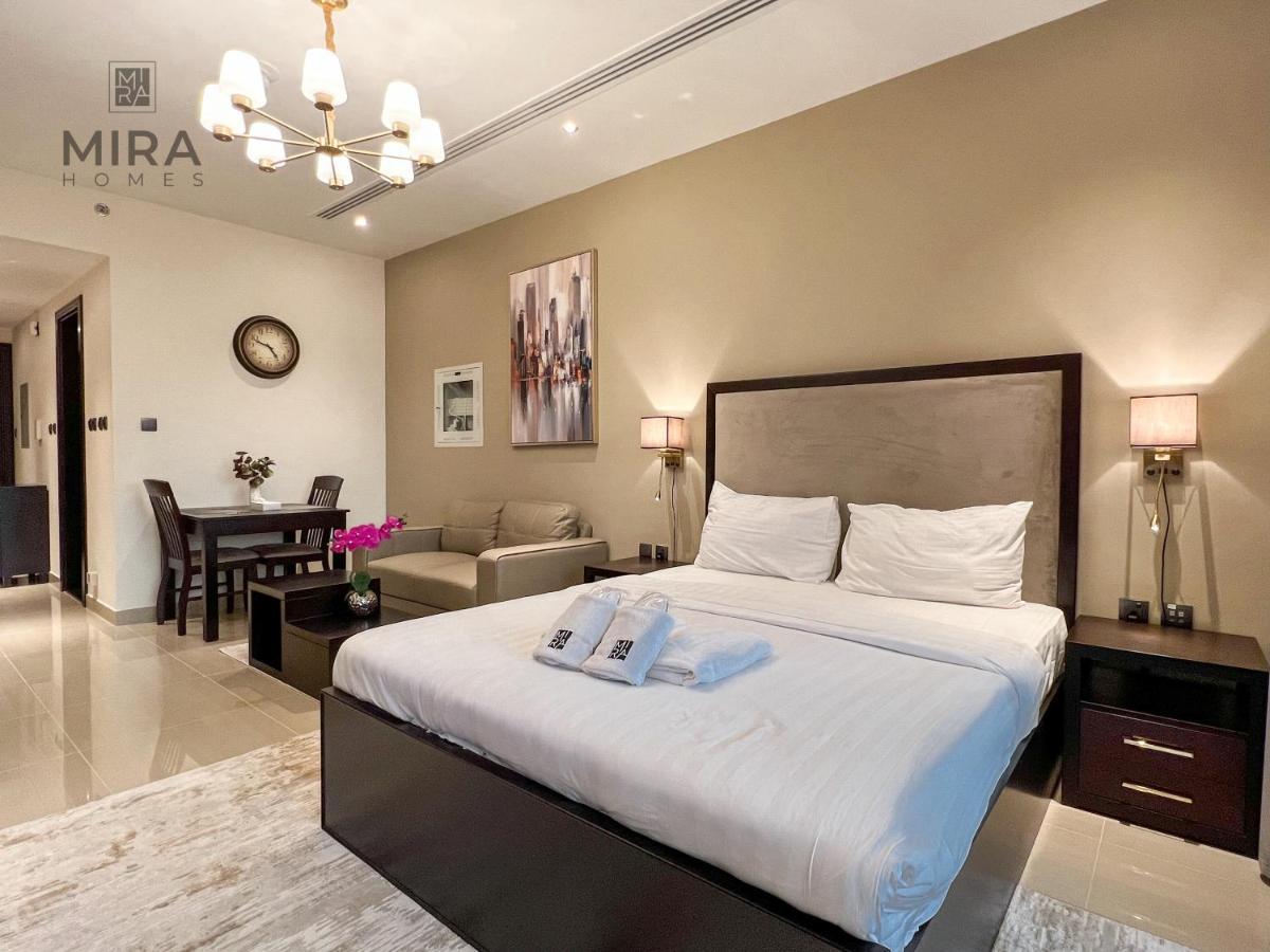 Mira Holiday Homes - Lovely Studio With Burj Khalifa View Dubái Exterior foto