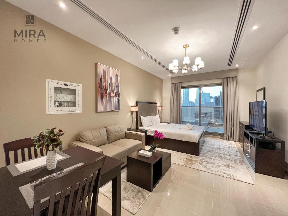 Mira Holiday Homes - Lovely Studio With Burj Khalifa View Dubái Exterior foto